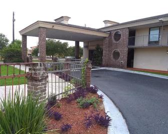 Gateway Inn Savannah - Savannah - Vista del exterior