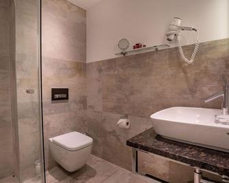Villa Westend Hotel an der Messe - Frankfurt am Main - Bathroom