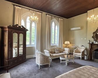 كونفينت آت كورويت - كورويت - غرفة معيشة