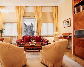 Ventana Hotel Prague - Prague