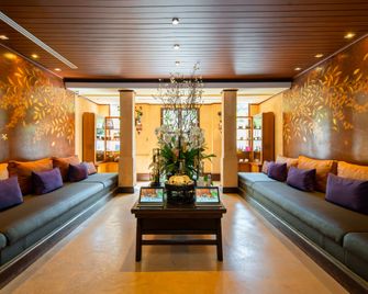 Burasari Phuket Resort & Spa (Sha Plus+) - פאטונג - סלון