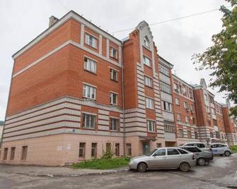 Wings Hostel - Cheboksary - Building