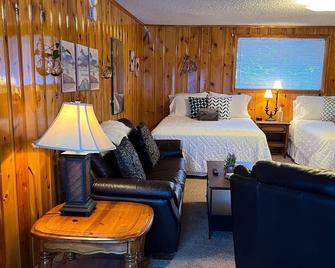 Mountain View Lodge - Red River - Bedroom