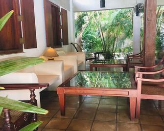 Hotel Sunflower - Kataragama - Patio