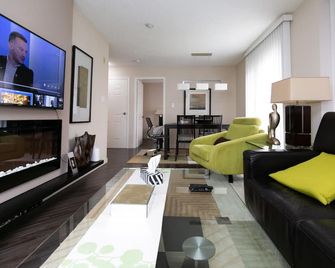 Lovely Monthly Furnished Rental - Victoria - Sala de estar