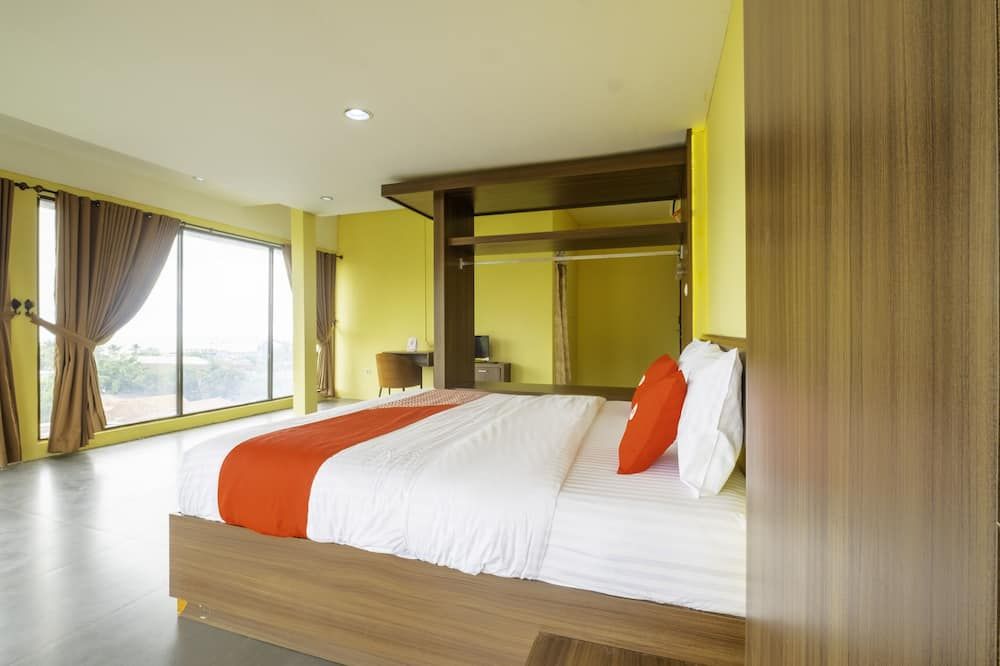 Capital O 1973 Guest House Toserba Selamat Syariah Pelabuhan Ratu - Sukabumi - Schlafzimmer