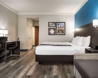 La Quinta Inn & Suites by Wyndham Round Rock North - Round Rock - Schlafzimmer