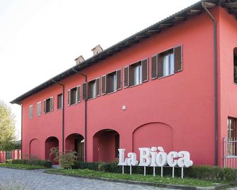 Agriturismo La Biòca - Serralunga d'Alba - Gebouw