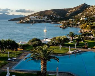 Elounda Beach Hotel & Villas, a Member of the Leading Hotels of the World - Elounda - Pool