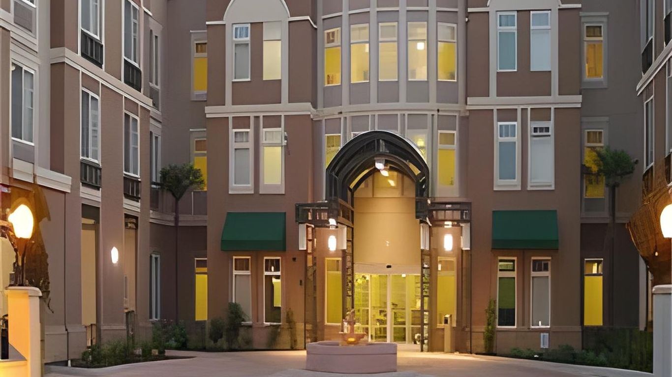 Holiday Inn Express Windsor Sonoma Wine Country By IHG