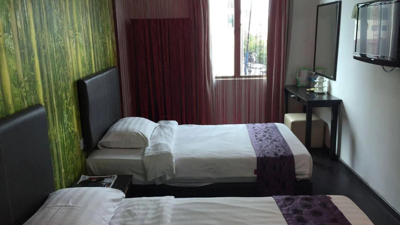 Le Hotel Kota Kinabalu