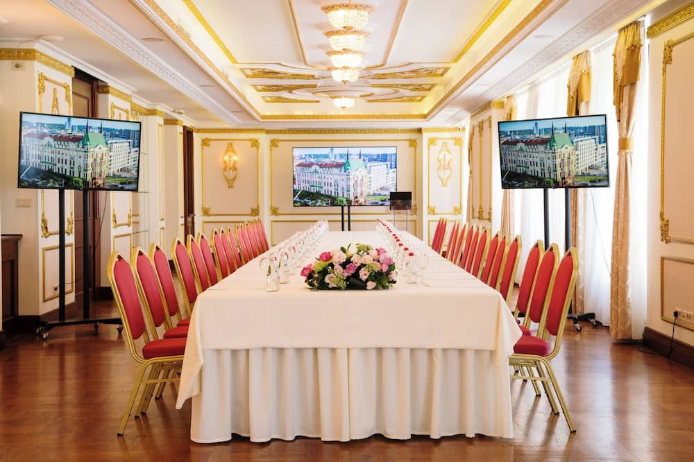 فندق موسكفا - بلغراد