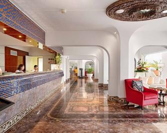 Grand Muthu Oura View Beach Club - Albufeira - Front desk