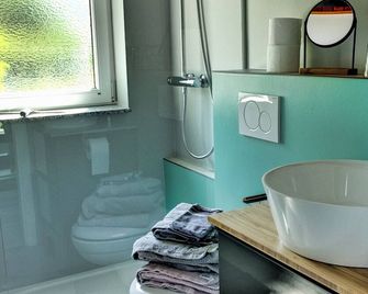 Chalet Alba - Bad Steben - Bathroom