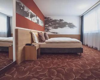 Hotel Ochsen 2 - Davos - Bedroom