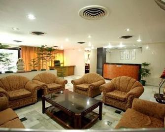 Mahalakshmi Palace Hotel - Faridabad - Lobby