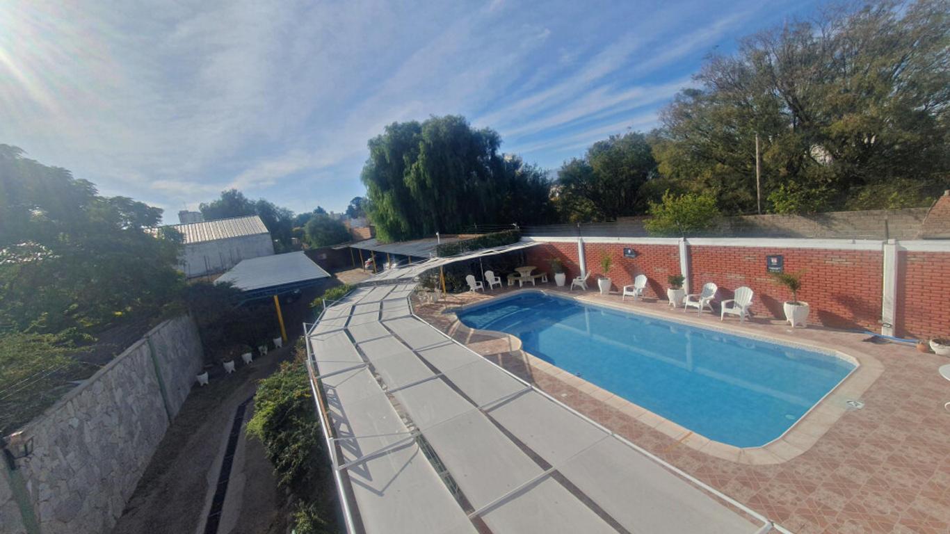 Hotel Pueblo Huarpe