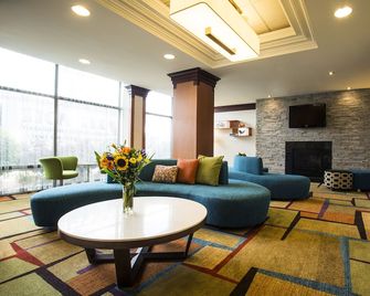 Fairfield Inn & Suites by Marriott Toronto Airport - Mississauga - Lounge