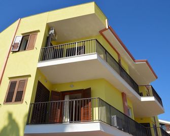 B&B La terrazza sul mare - Avola - Byggnad