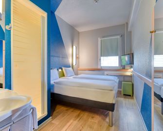 ibis budget Luzern City - Lucerne - Bedroom