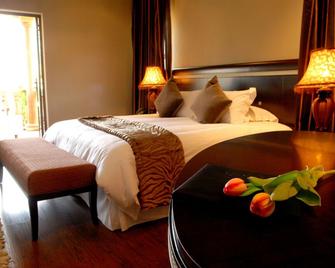 Velmore Hotel Estate & Spa - Pretoria - Bedroom