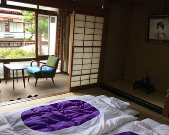 Maruka Ryokan - Yamanouchi - Bedroom