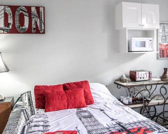Notting Hill - Bracebridge - Bedroom