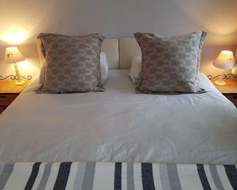 Cherry End Bed and Breakfast - צ'יצ'סטר - חדר שינה