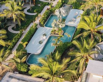 Samas Lasal - Hotel La Saladita - Zihuatanejo - Alberca