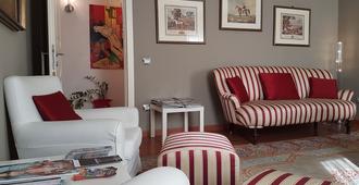 Small Hotel Royal - Padua - Living room