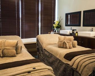 Fiesta Residences Boutique Hotel and Serviced Apartments - Accra - Schlafzimmer
