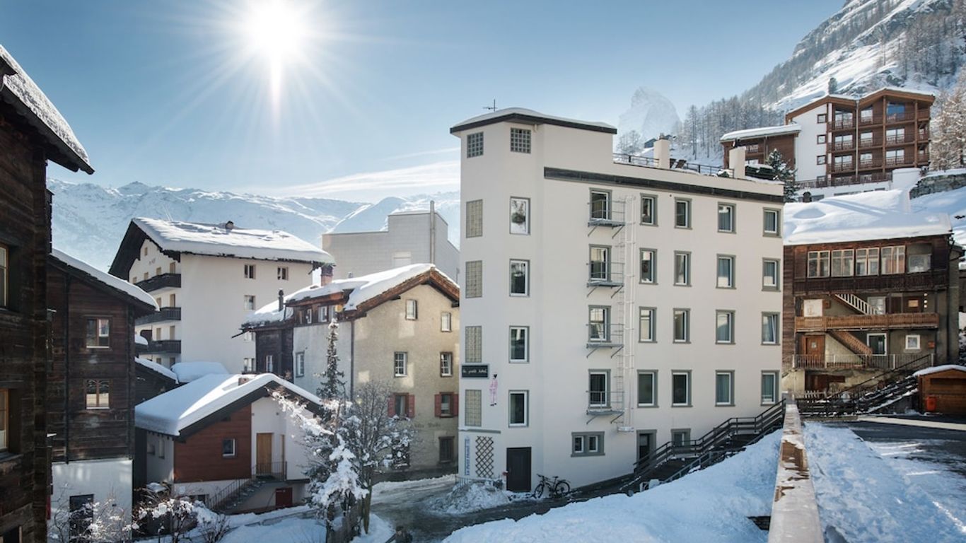 لو بيتي شارم-إن