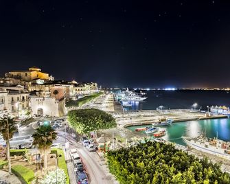 Grand Hotel Ortigia - Syrakus - Außenansicht