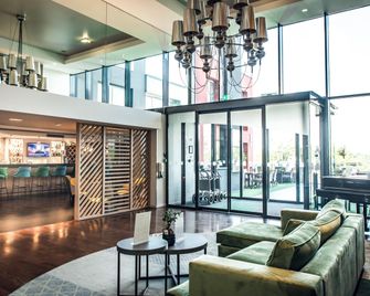 Holiday Inn Mulhouse By IHG - Mulhouse - Lobby