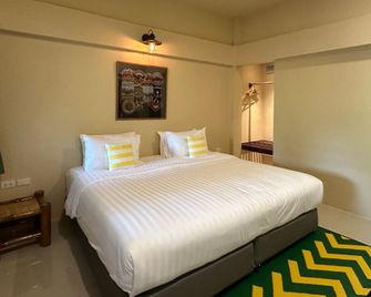 Sawasdee Lagoon Resort - Thai Mueang