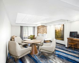 Fairfield Inn by Marriott Evansville East - אבנסוויל - סלון