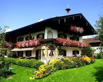 Gästehaus Restner - Chiemgau Karte - Inzell - Clădire