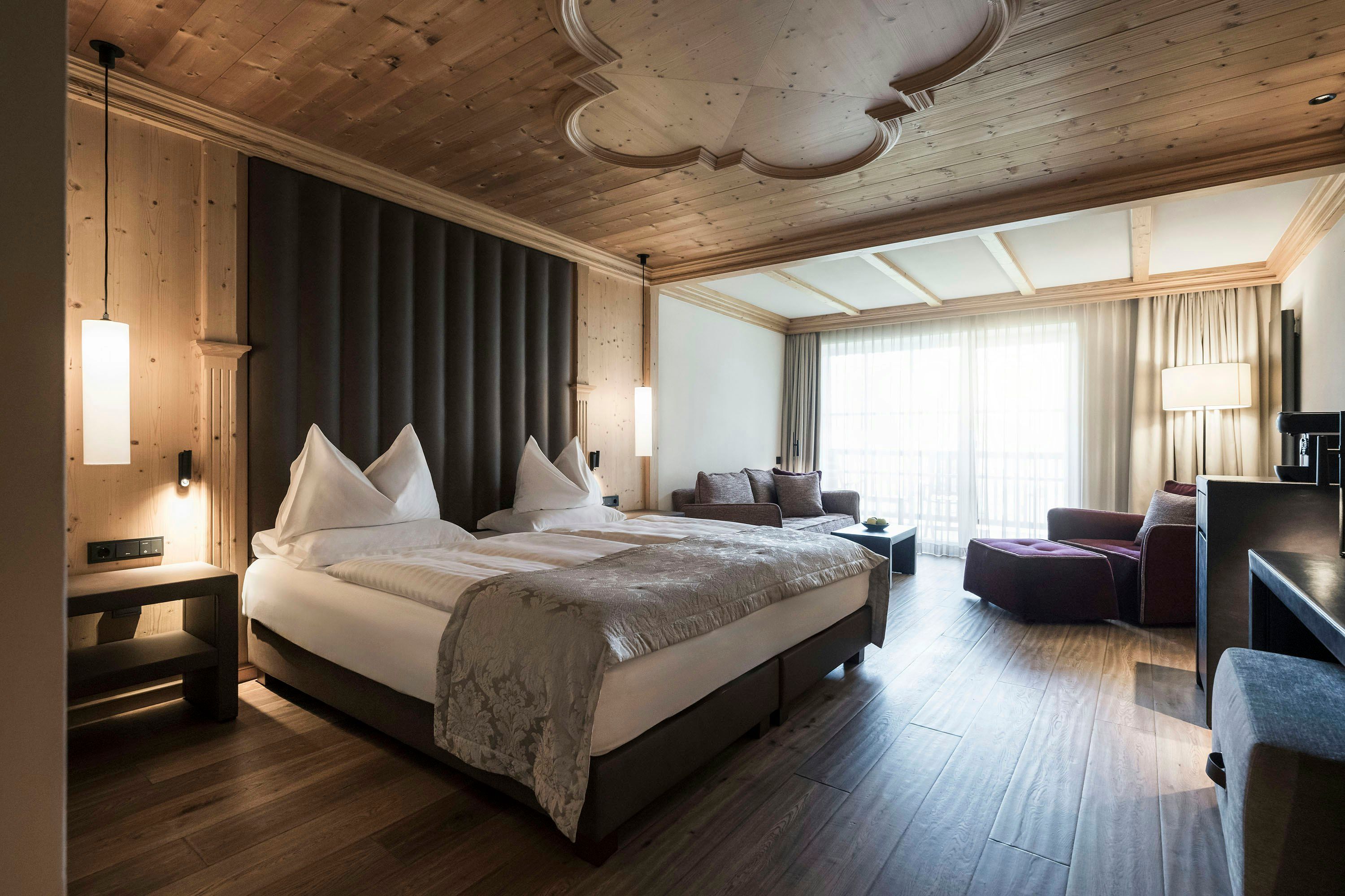 Adler Spa Resort Dolomiti - אורטיסיי - חדר שינה