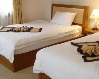 Navy Home Hotel - Mae Sai - Ložnice
