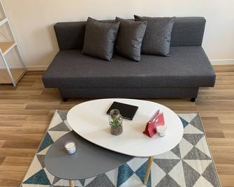 Esprit Studio sur plateau central - Clermont-Ferrand - Sala de estar
