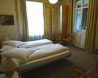 Hotel De La Paix - Interlaken - Bedroom