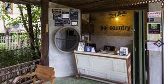 Pai Country Hut - פאי