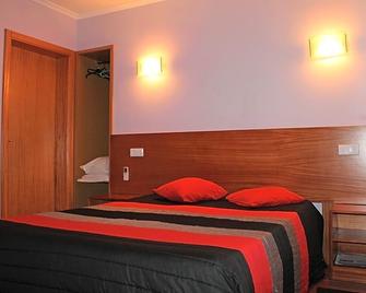 Residencial Monte Carlo - Porto - Bedroom