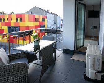 Relaxation on the outskirts of a big city - Langenfeld - Balkon