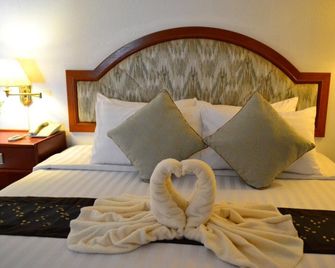Nattirat Grand Hotel - Lom Sak