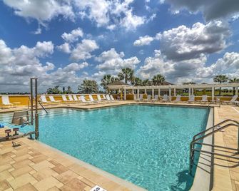 Renovated Home in The Villages w/ Lanai, Golf Cart - The Villages - Pool