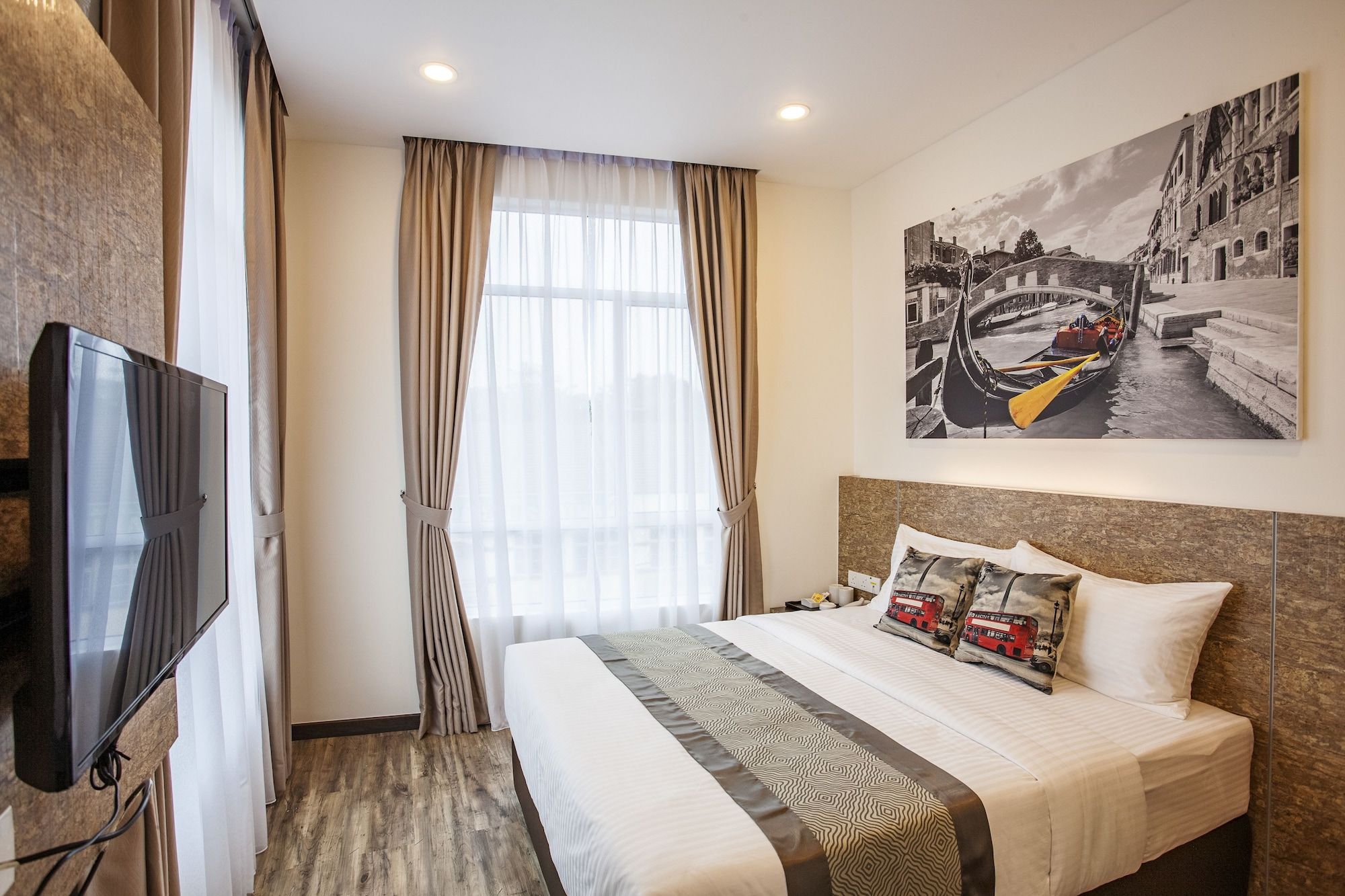 Natura Hotel - Gelang Patah