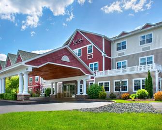 Fairfield Inn & Suites by Marriott Great Barrington Lenox/Berkshires - Great Barrington - Bâtiment