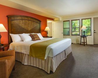 You Will Keep Coming Back For More! - Bend - Bedroom