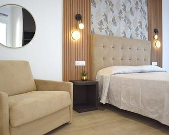 Corte Reale Luxury B&b - San Salvo - Schlafzimmer